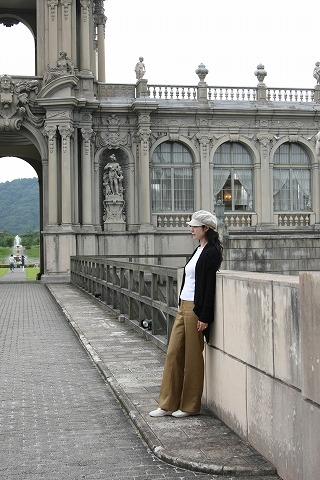 Img_01b46ab712e25fa6fc97a3a072fc4648