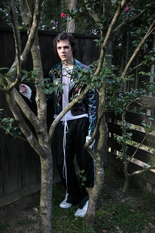 Img_1928bf7f02ce3386fda9fca6bbccfd67